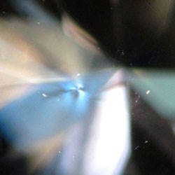 Tension in Diamond under Polarariscope